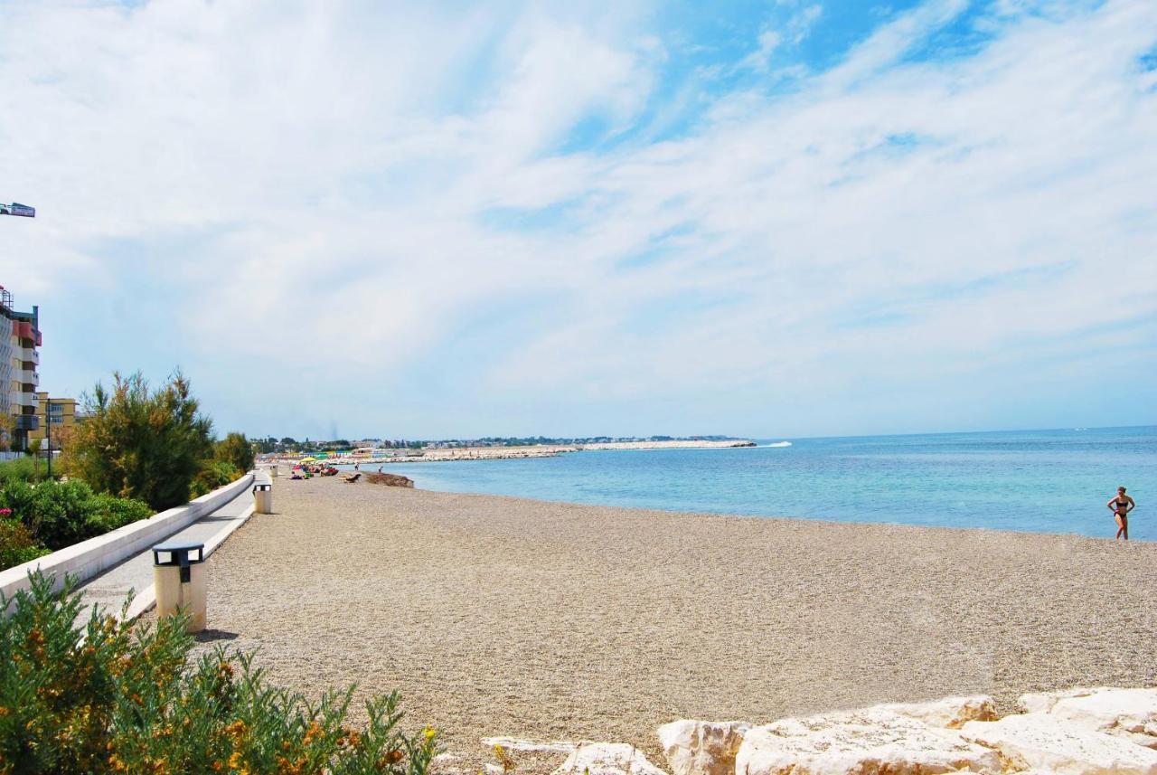 Sunny Beach บารี ภายนอก รูปภาพ